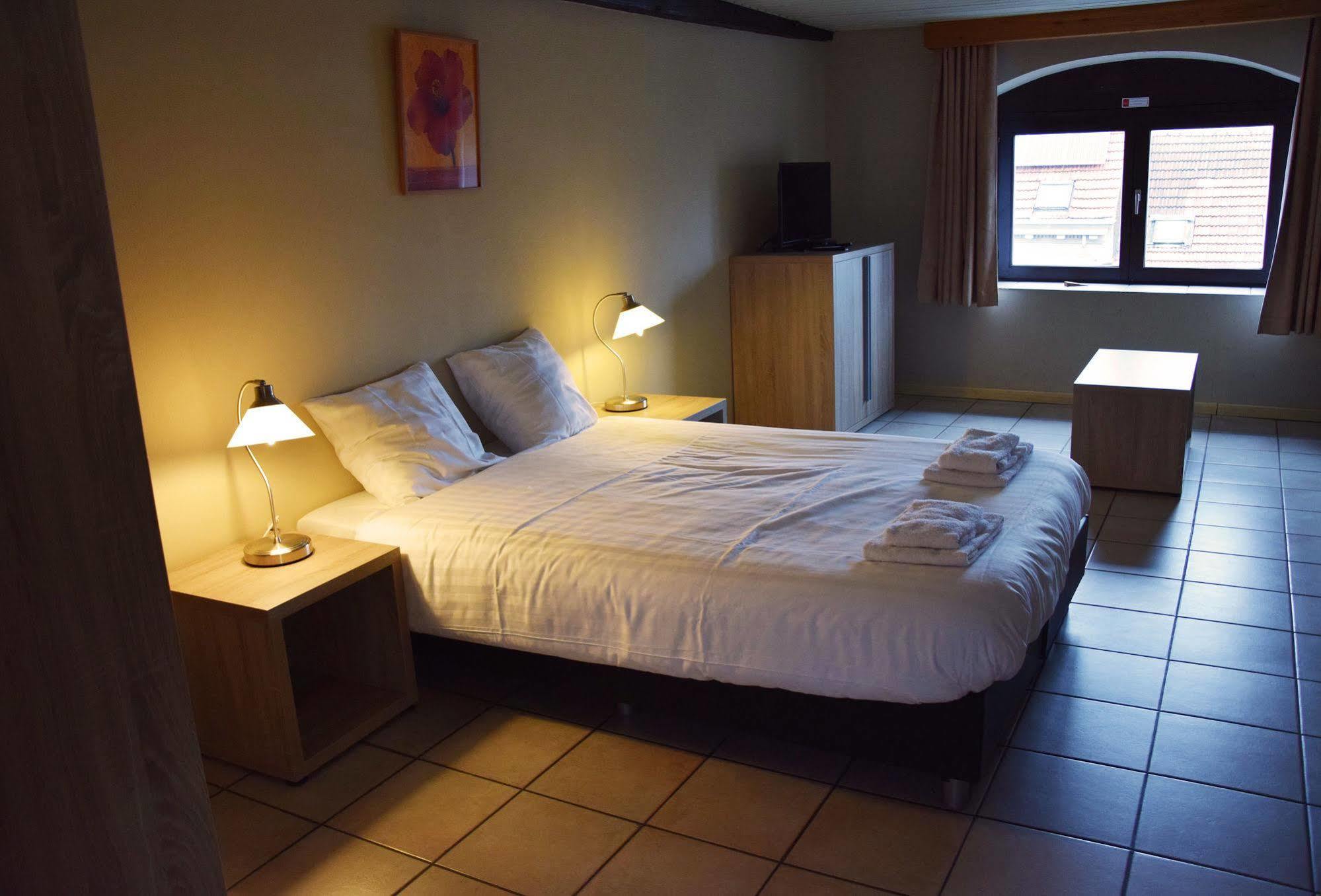 Condo Gardens Antwerpen Ngoại thất bức ảnh